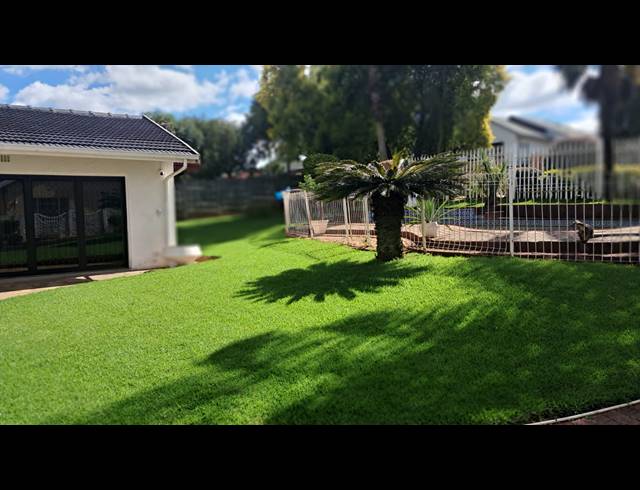 4 BEDROOM FREESTANDING TO LET IN HORIZON VIEW